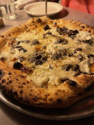 Hadley - mushroom and truffle oil