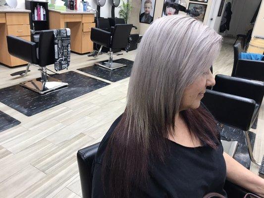 Color, cut & style by Lynn