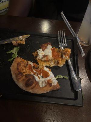 Chicken buffalo pizza