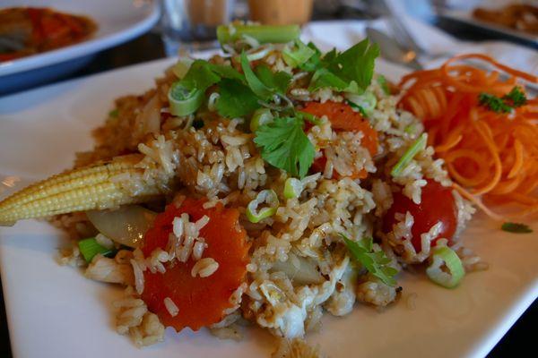 Thai Fried Rice w/ Chicken