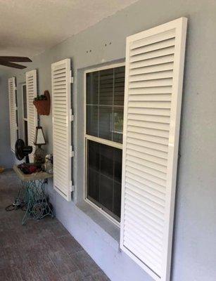 Colonial shutters