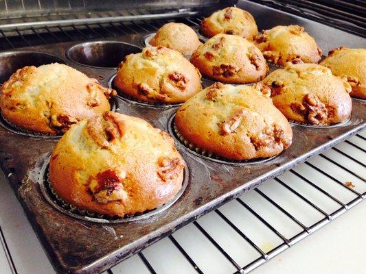 Banana nut muffins