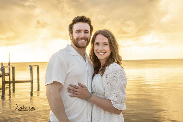 Sunset Florida Keys Portrait Photographer 
Golden Hour Photography in Marathon
Singles, Couples, Families, Weddings