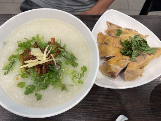 Porridge with chicken thigh