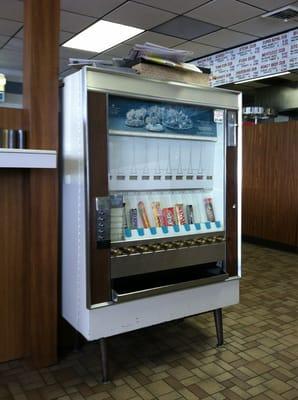 Old school candy bar machine!