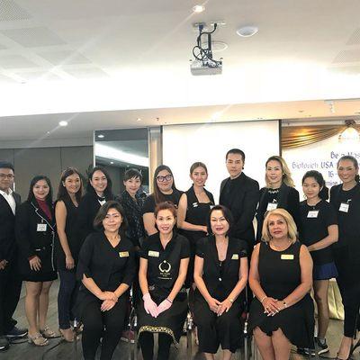 Permanent Makeup Teachers and Students at Biotouch Best Permanent Makeup School in the USA https://www.biotouchacademy.com/