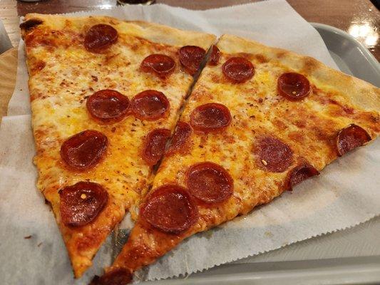 Pepperoni pizza