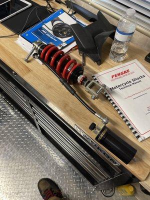 Penske adjustable rear suspension for my 2017 Yamaha FZ-07 before being rebuilt.