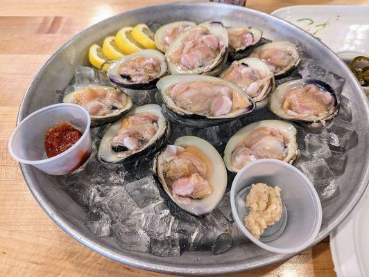 Raw clams - a dozen per order. These were fantastic, super fresh and well cleaned.