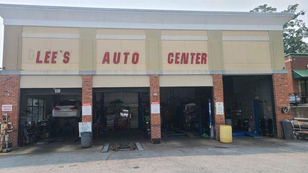 Lee's Auto Center