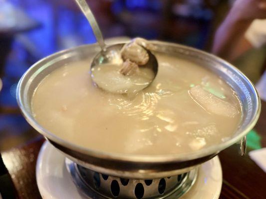 Winter Mellon chicken and clam soup