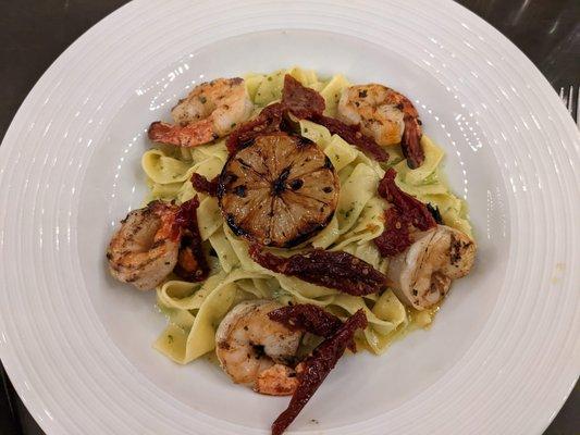 Shrimp scampi pappardelle