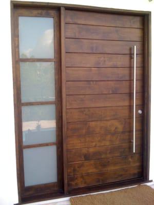 Custom Mahogany Entry Unit
 Pacific Palisades
 made by webshell