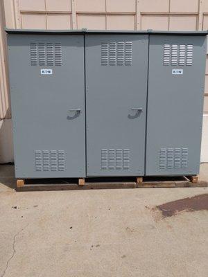 Eaton 2000 Amp Switchgear