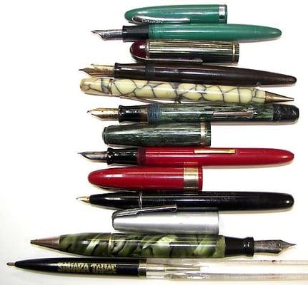 I'm also a buyer of old antique fountain pens