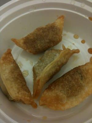 Veggie dumplings (8) $3.75