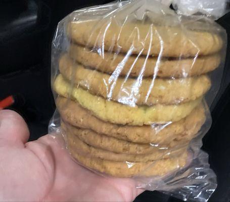 $2 bag of cookies