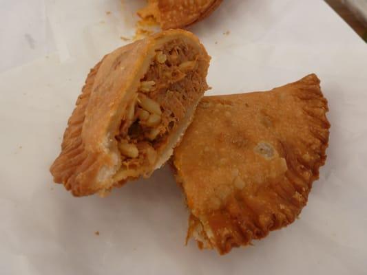 "Ropanada" (Ropa Vieja)