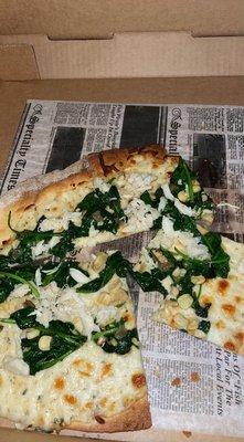 Alfredo Flatbread w crab