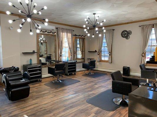 Raven Salon