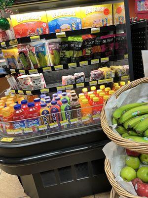 Snack foods and fresh fruits