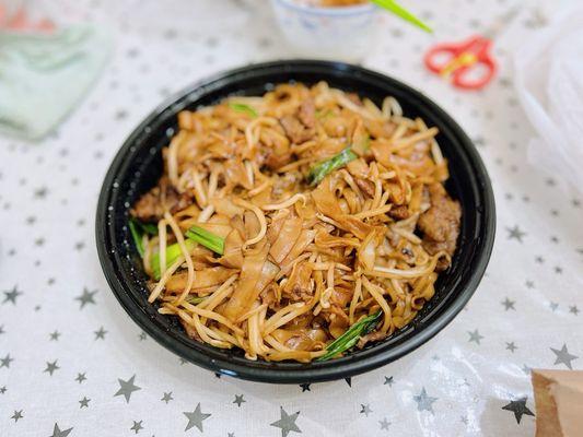 Beef Chow Fun with Supreme Soy Sauce