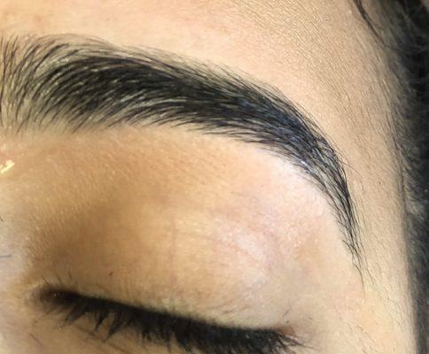 eyebrows threading