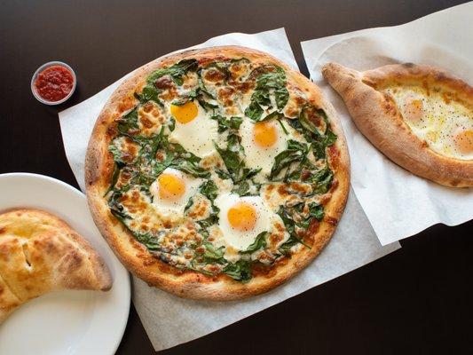 Egg Florentine Pizza