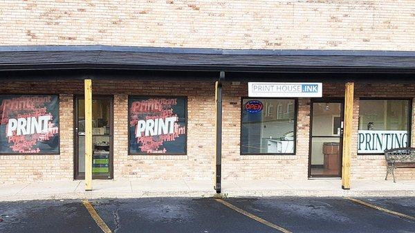 PrintHouse.ink new store production area. In full production while working on final layout and exterior decoration.