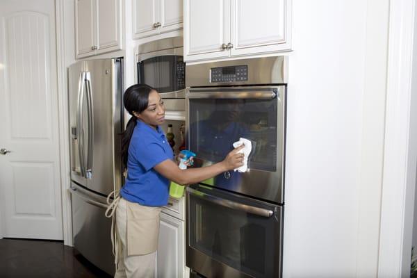 SEARS - Blue Service Crew @ Work

Getting Oven cleaner for baking!!