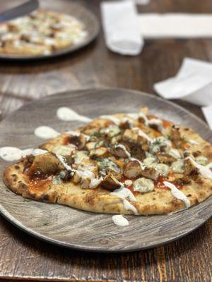 Buffalo Chicken flatbread pizza