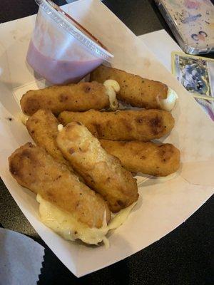 Cheesesticks