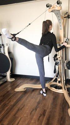 Professional dancers using The Gyrotonic Method to train in Huntington Beach