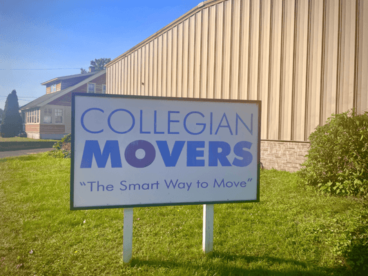 Store front view - Collegian Movers moved to 482 Naugatuck Ave, Milford CT in March 2024.