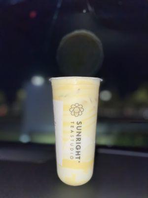 Hokkaido Milk Tea with Cream Pudding & Creme Brulee