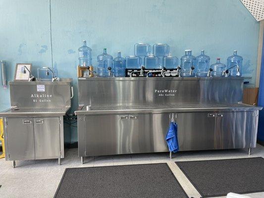 Filling Station for Purified Water and Alkaline Water