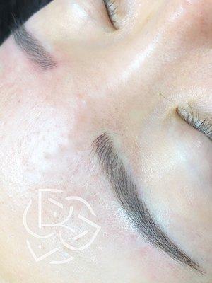 Fresh microblading