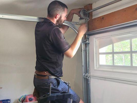 Garage door repair Loganville