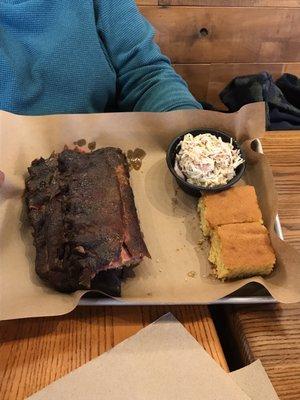 1/25/22  Baby back ribs, cold slaw (their spelling), and corn bread.