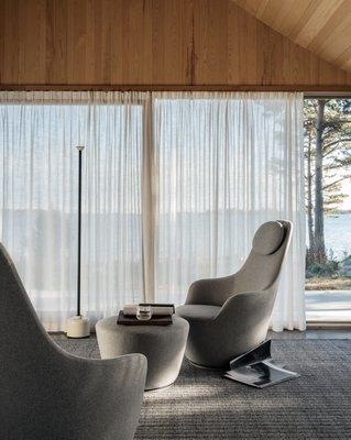 Harbor Chair by Naoto Fukasawa for B&B Italia.