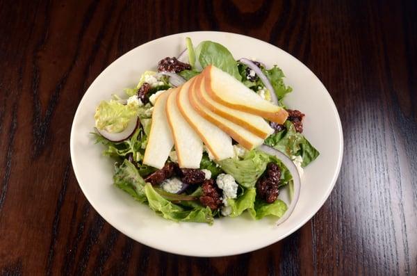 Pear & Walnut Salad