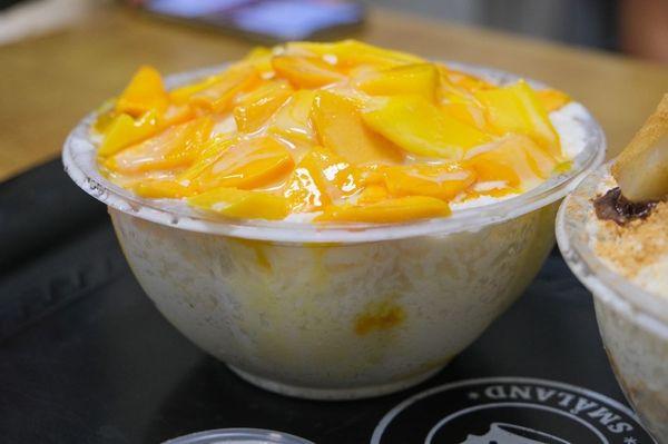 mango bingsu (food insta: linheats)