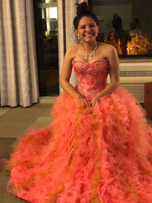 We surprised Valeria with this dress , it fit perfectly! Thank you Cinderella store