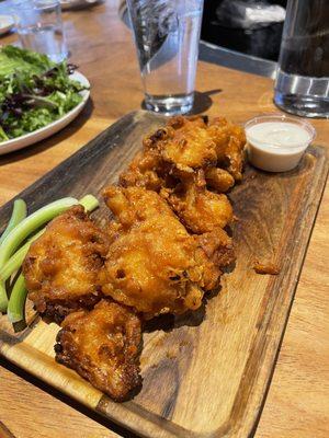 Buffalo cauliflower bites