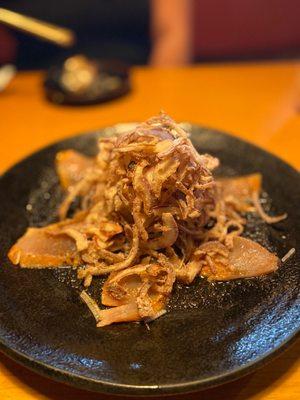 Seared Spicy Albacore with Crispy Onion