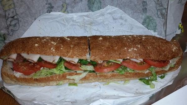 Beautiful Turkey Footlong on Honey Oat :)