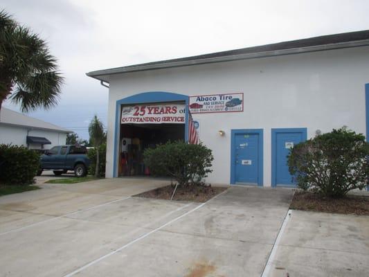 Abaco Tire and Service. Full service and repairs. Established in Jupiter for 25 years Brakes Tires alignments A/C Tune up. and .