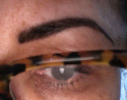 Very happy with the outstanding work Lina did on my brows!