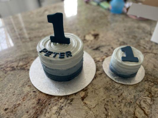 First birthday cake and smash cake.  Round Cake