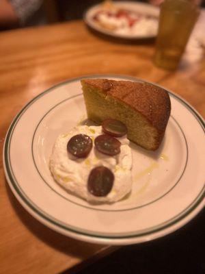 Olive oil cake